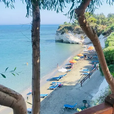 Governors Costas Apts * Ακτή Κυβερνήτη