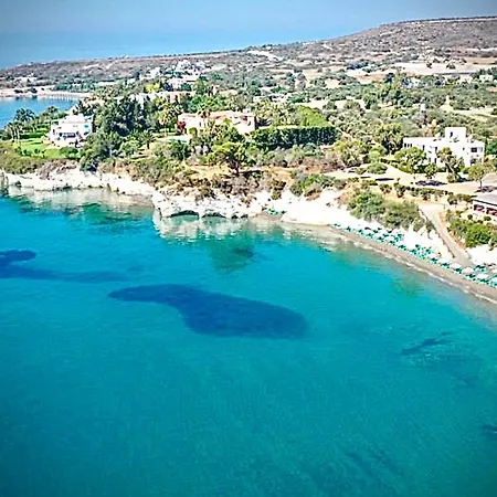 Διαμέρισμα Governors Costas Apts *