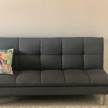 Governors Costas Apts