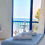 Governors Costas Apts * Гавернос-Бич