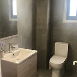 Апартаменты Governors Costas Apts