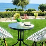 Governors Costas Apts Апартаменты