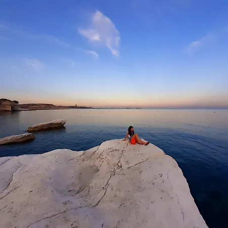 Daire Governors Costas Apts Governor’s Beach