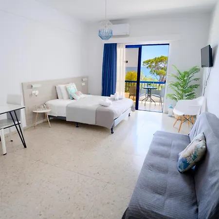 Governors Costas Apts *