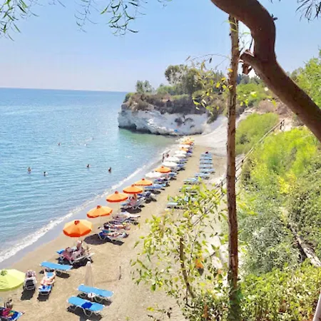 Governors Costas Apts Daire *