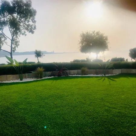 Governors Costas Apts Daire Governor’s Beach