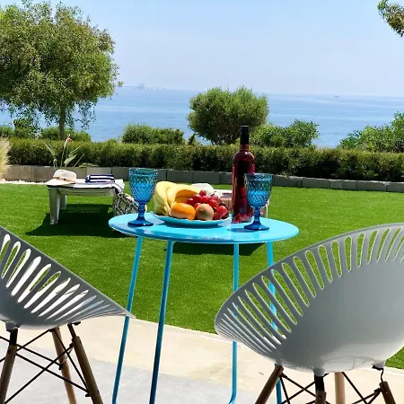Governors Costas Apts Apartment