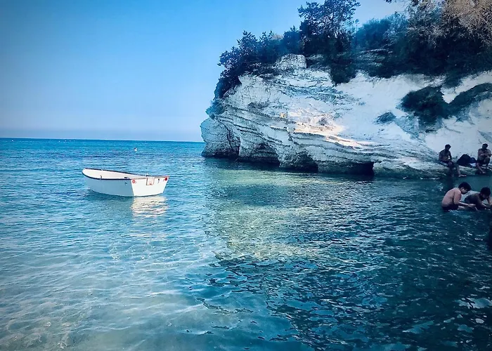 Governors Costas Apts アパート ガバナーズ・ビーチ