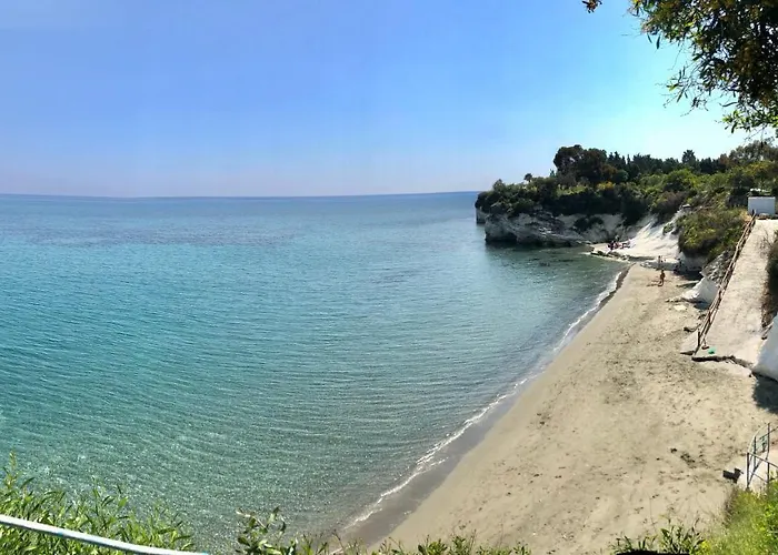 Governors Costas Apts דירה