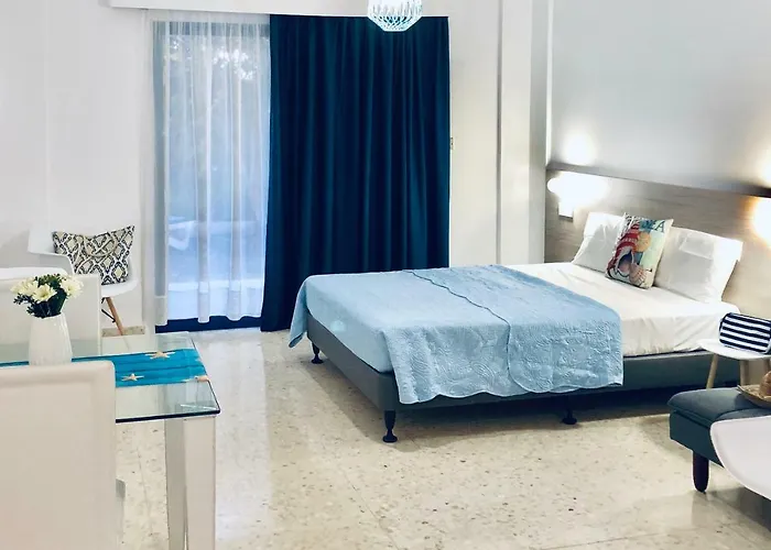 Governors Costas Apts